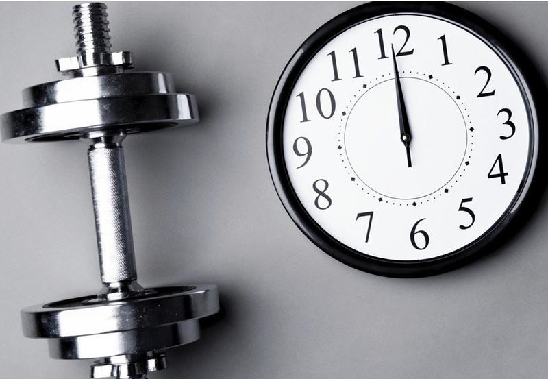 Clock symbolizing workout time domains and duration